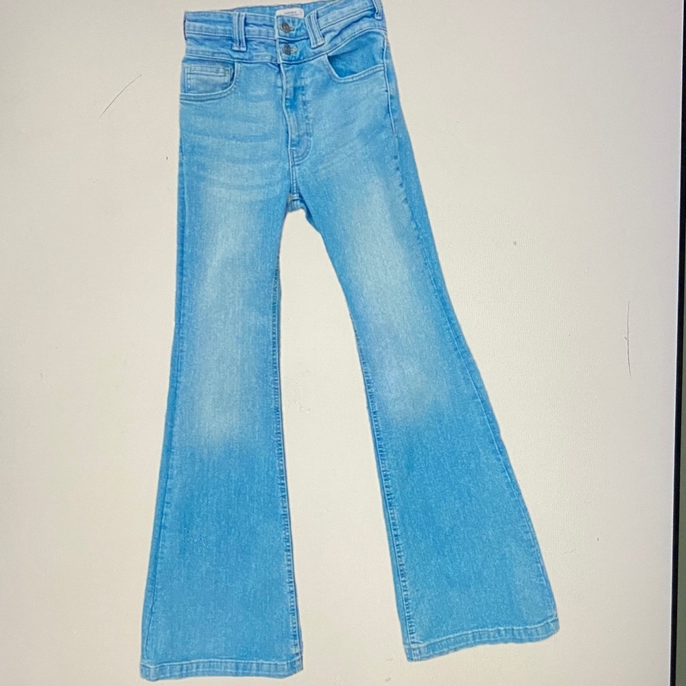 Forever 21 Premium High Rise Light Blue Flare/Bell Bottom Jeans 26